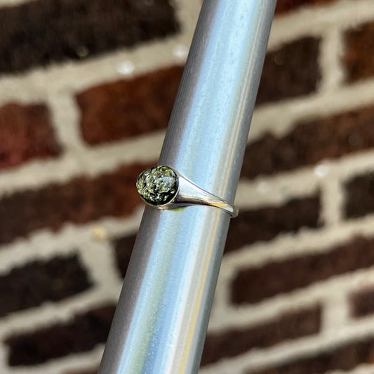 Vintage Sterling silver amber signet ring. Size 8.