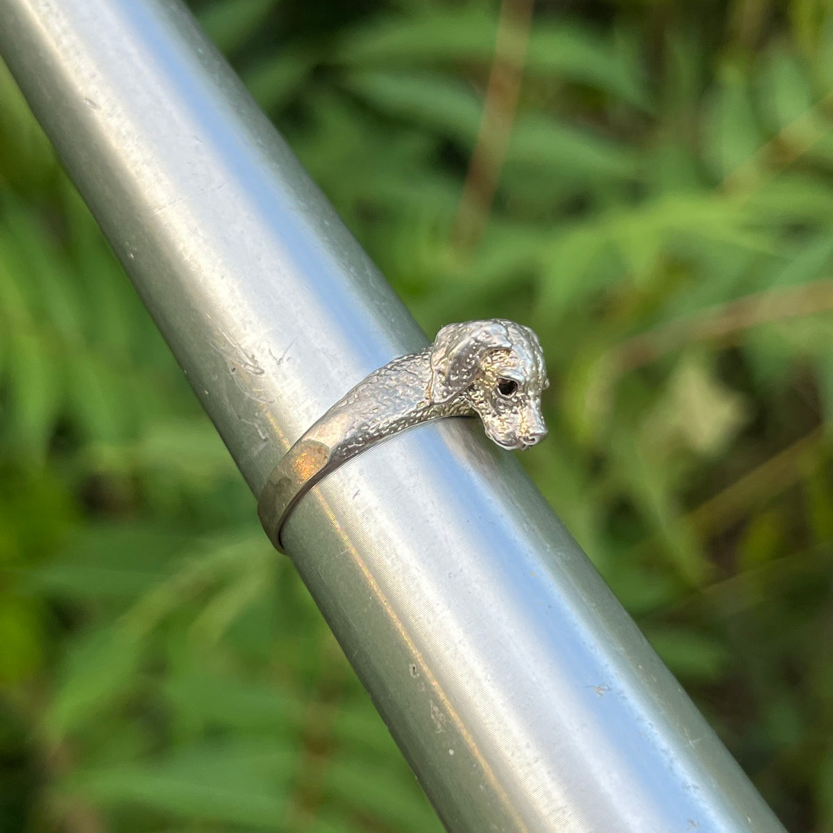 Vintage Sterling Silver pup ring. Size 10.25.