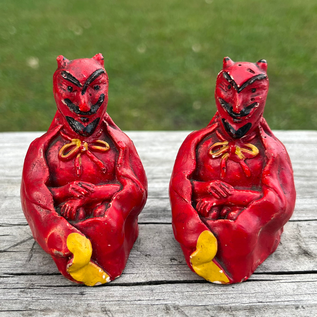 Vintage Red Devil salt n’ pepper shakers.