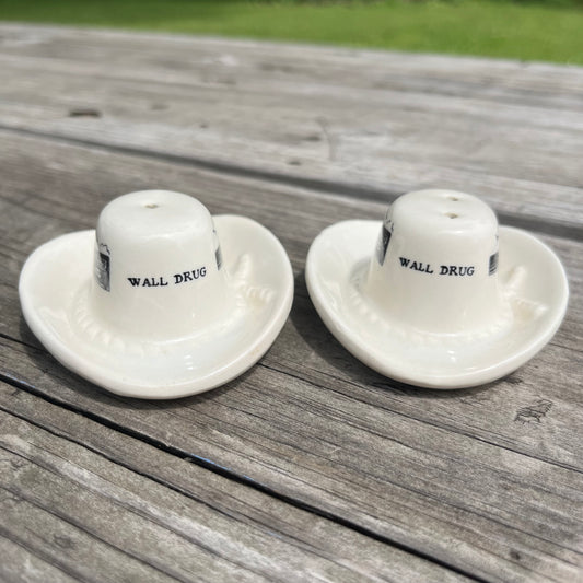 Vintage Wall Drug cowboy hat salt n’ pepper shakers.