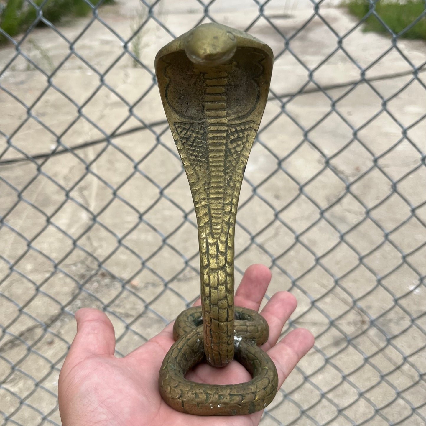 Vintage brass cobra candle holder. (Missing hardware)