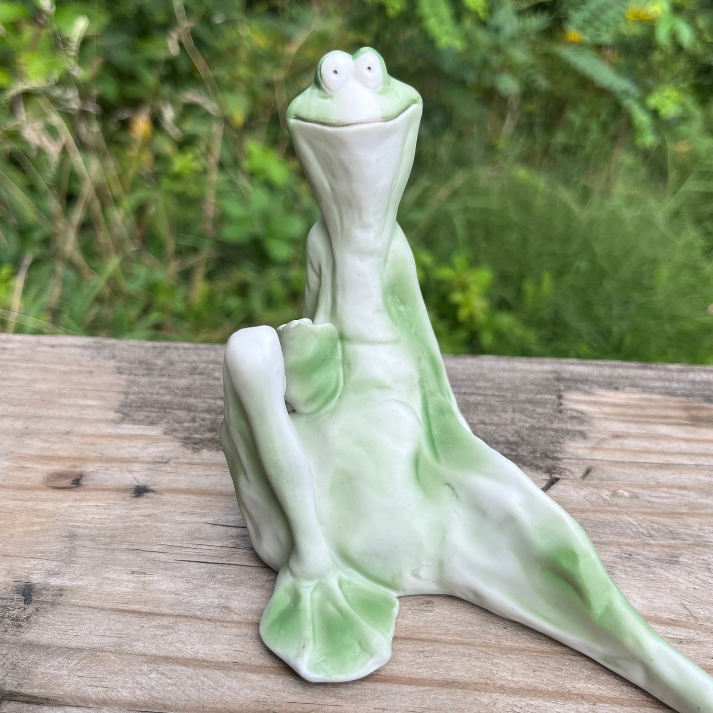 1982 Jessica DeStefano ceramic frog.