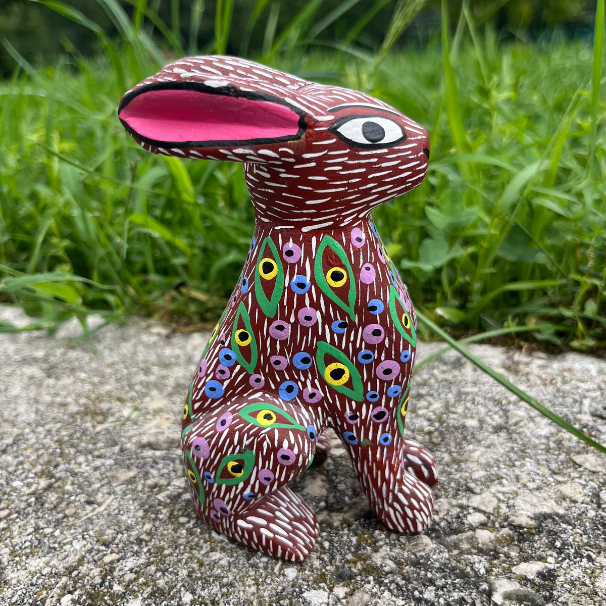 90s hand crafted Oaxacan rabbit Alebrije. (Missing tail)