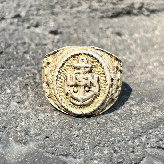 Vintage Sterling silver U.S. Navy ring. Size 9.