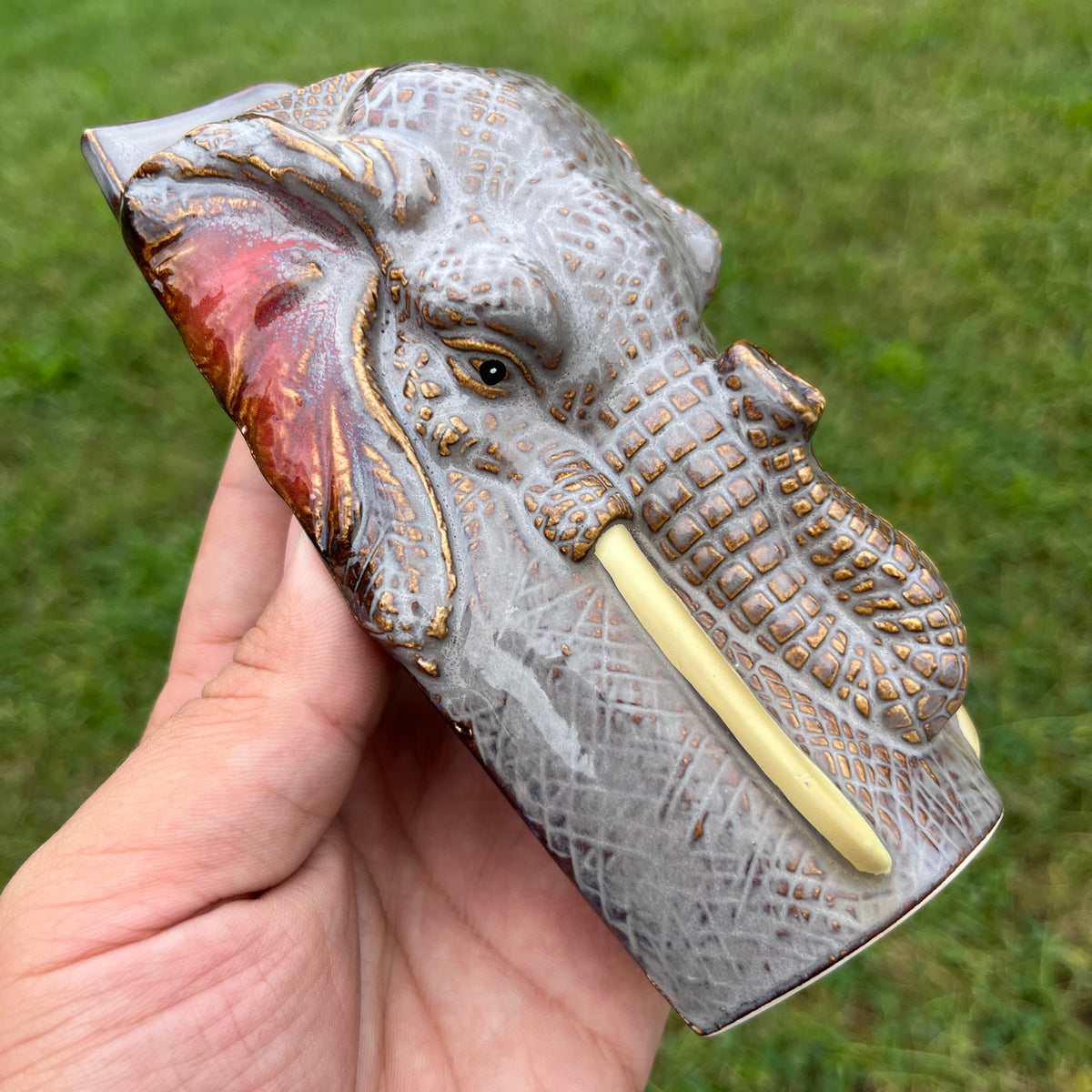 Vintage ceramic elephant wall pocket.