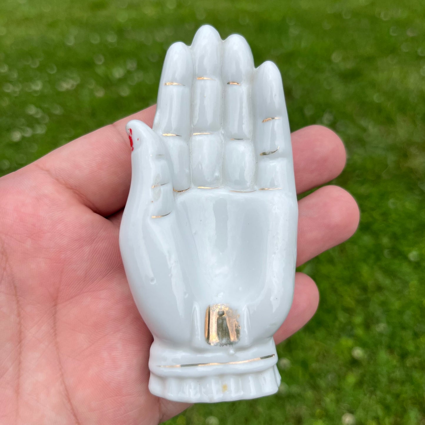 1950s Ceramic hand ashtray.
