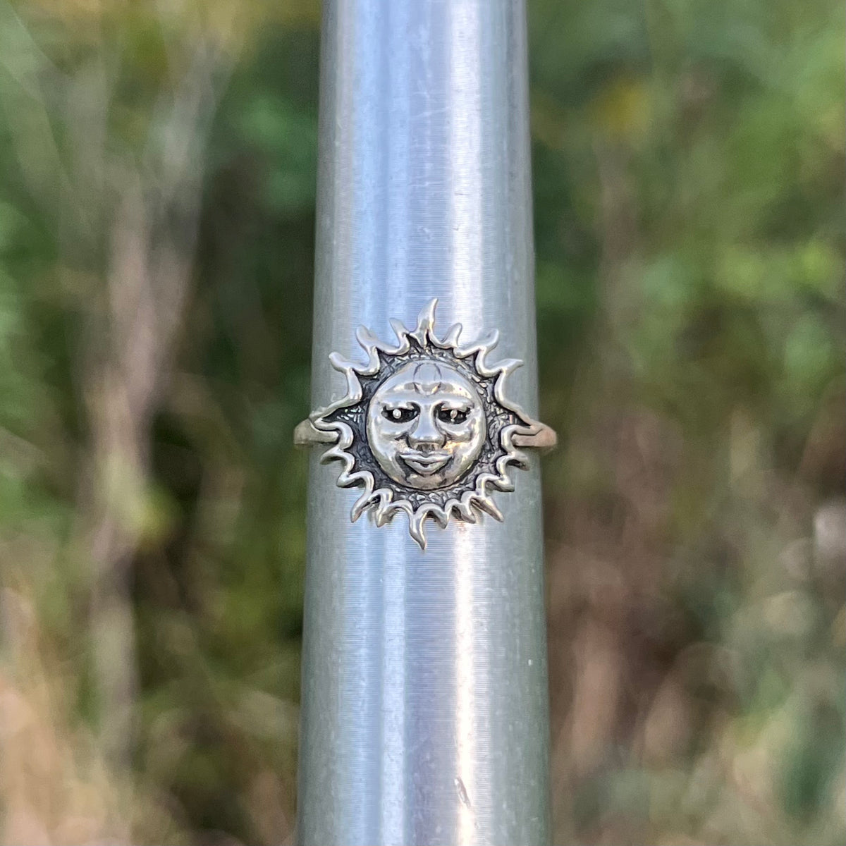 Sterling Silver sun ring. Size 6.
