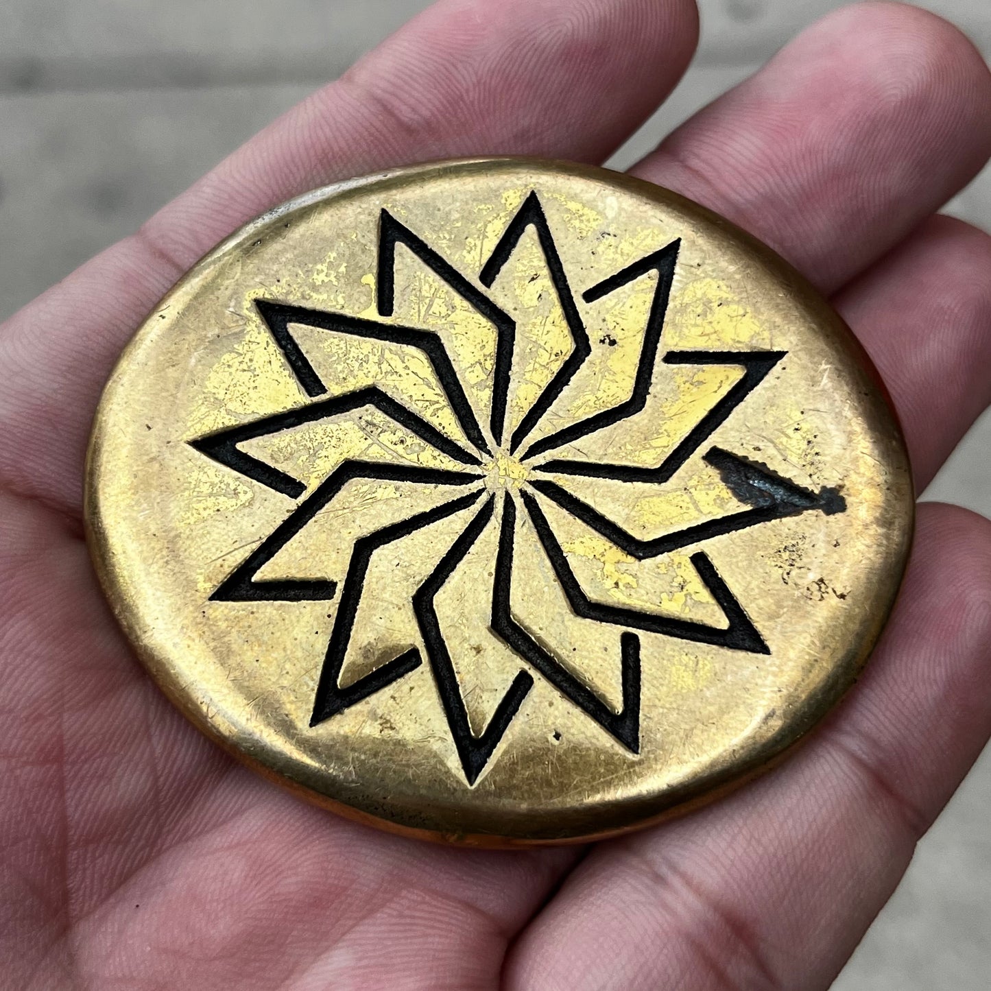 1970s Brass belt buckle.