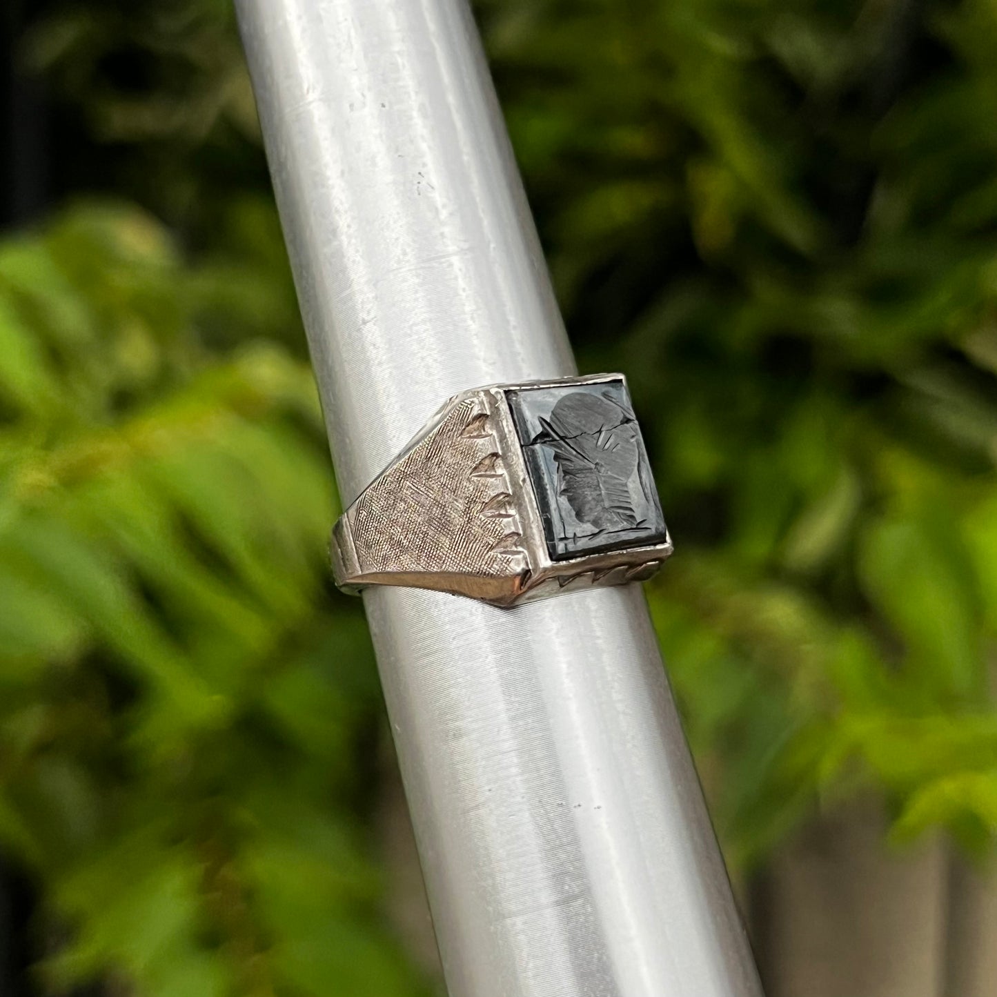 Vintage Sterling silver Hematie centurion ring. Size 10. (Cracked)