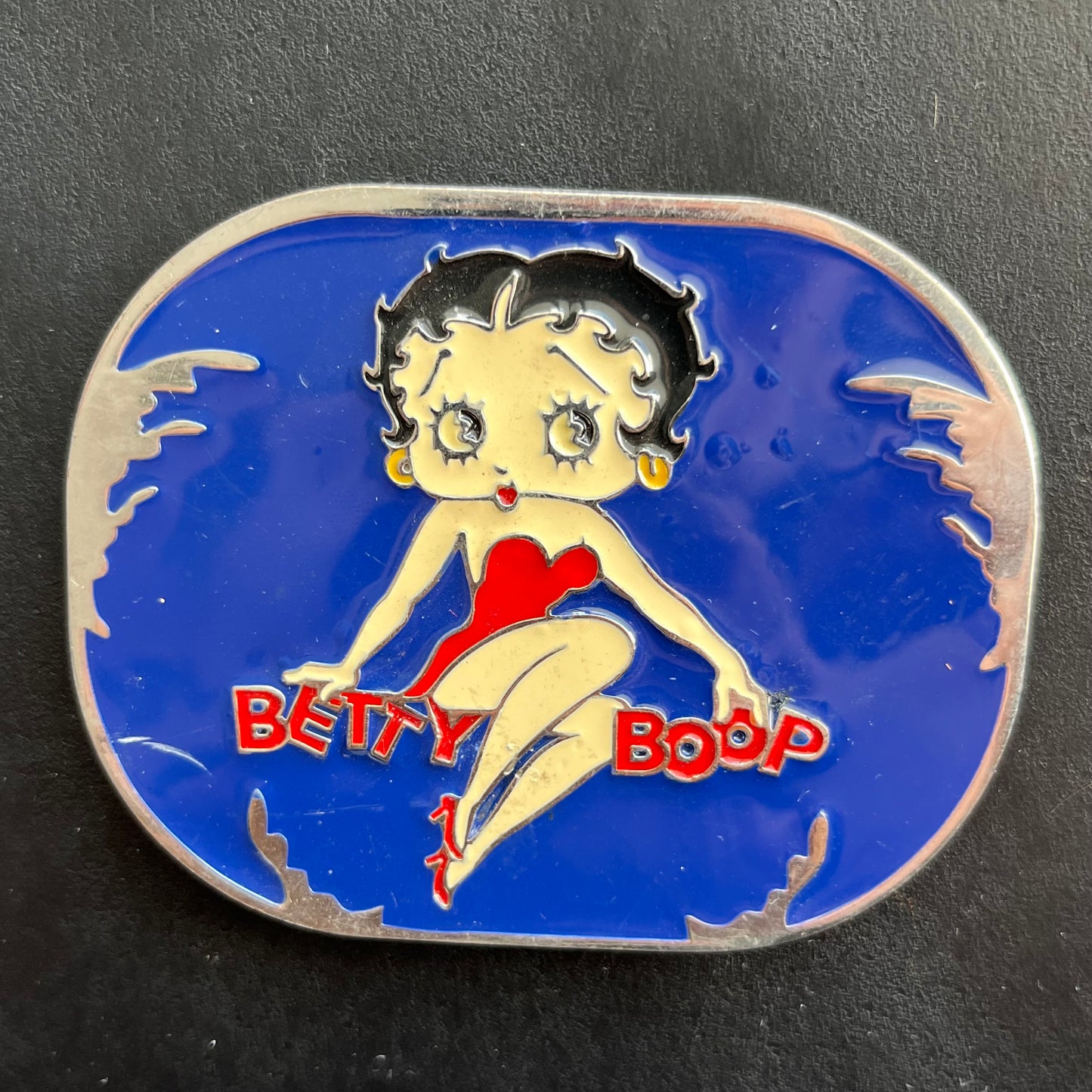 Y2K Betty Boop belt buckle.