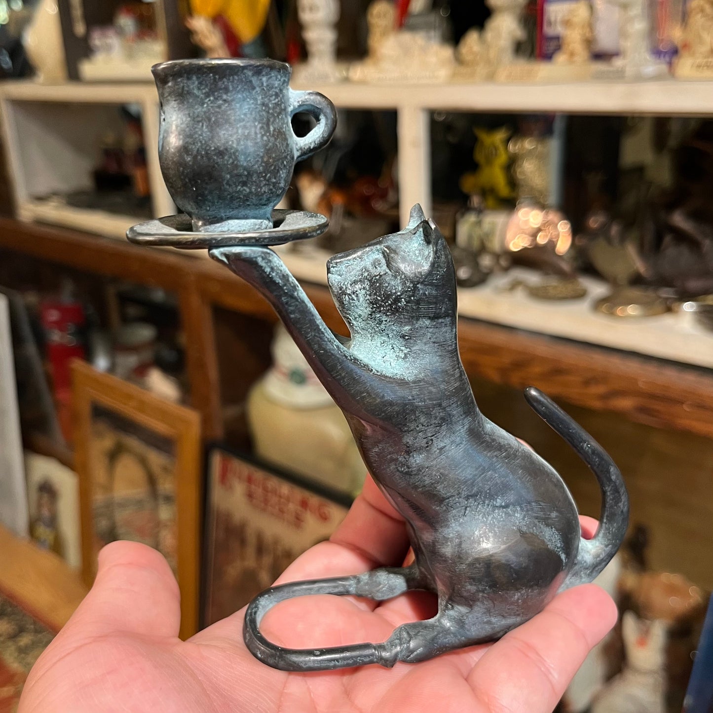 Vintage kitty cat candle holder.