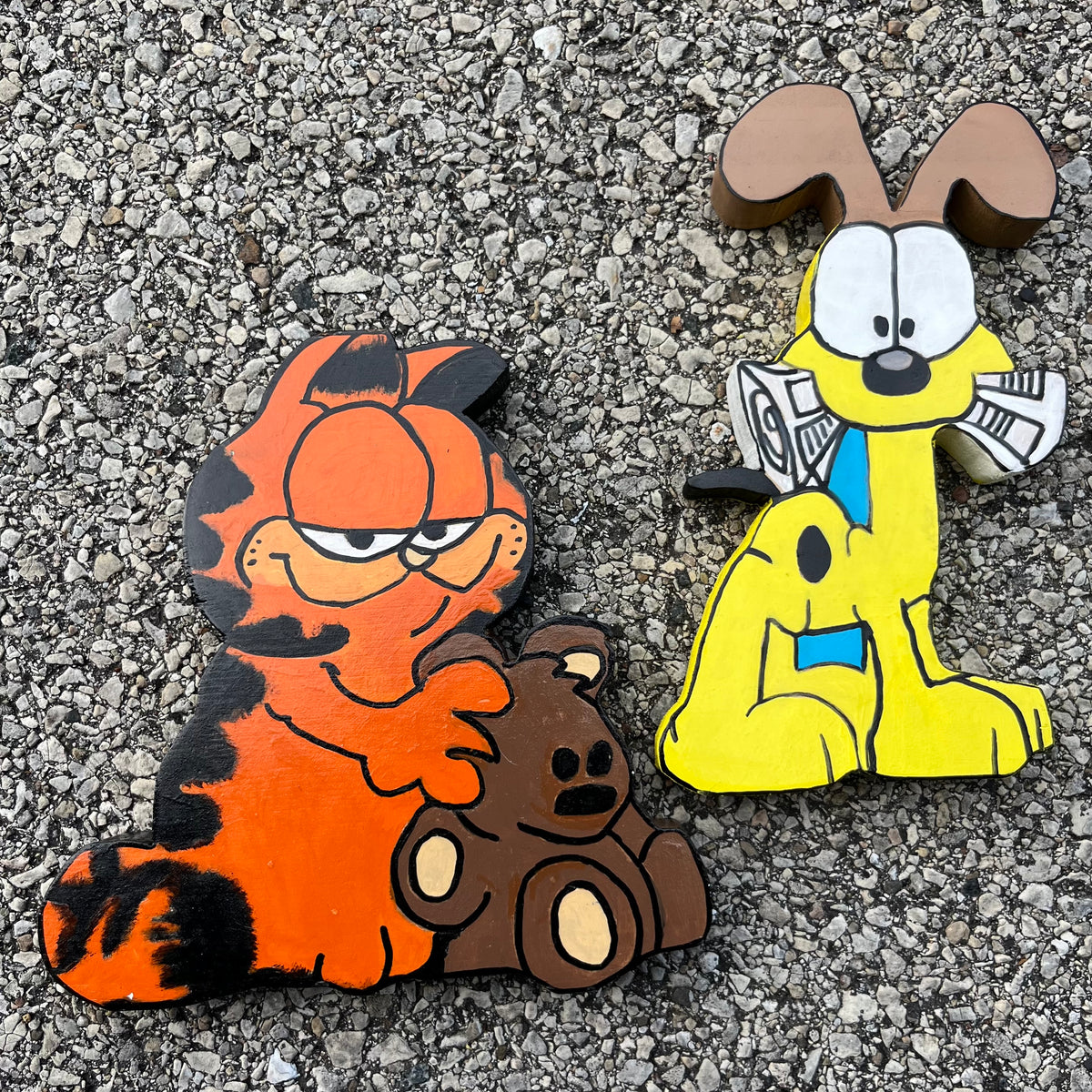 Vintage wood cut Garfield and Odie set.