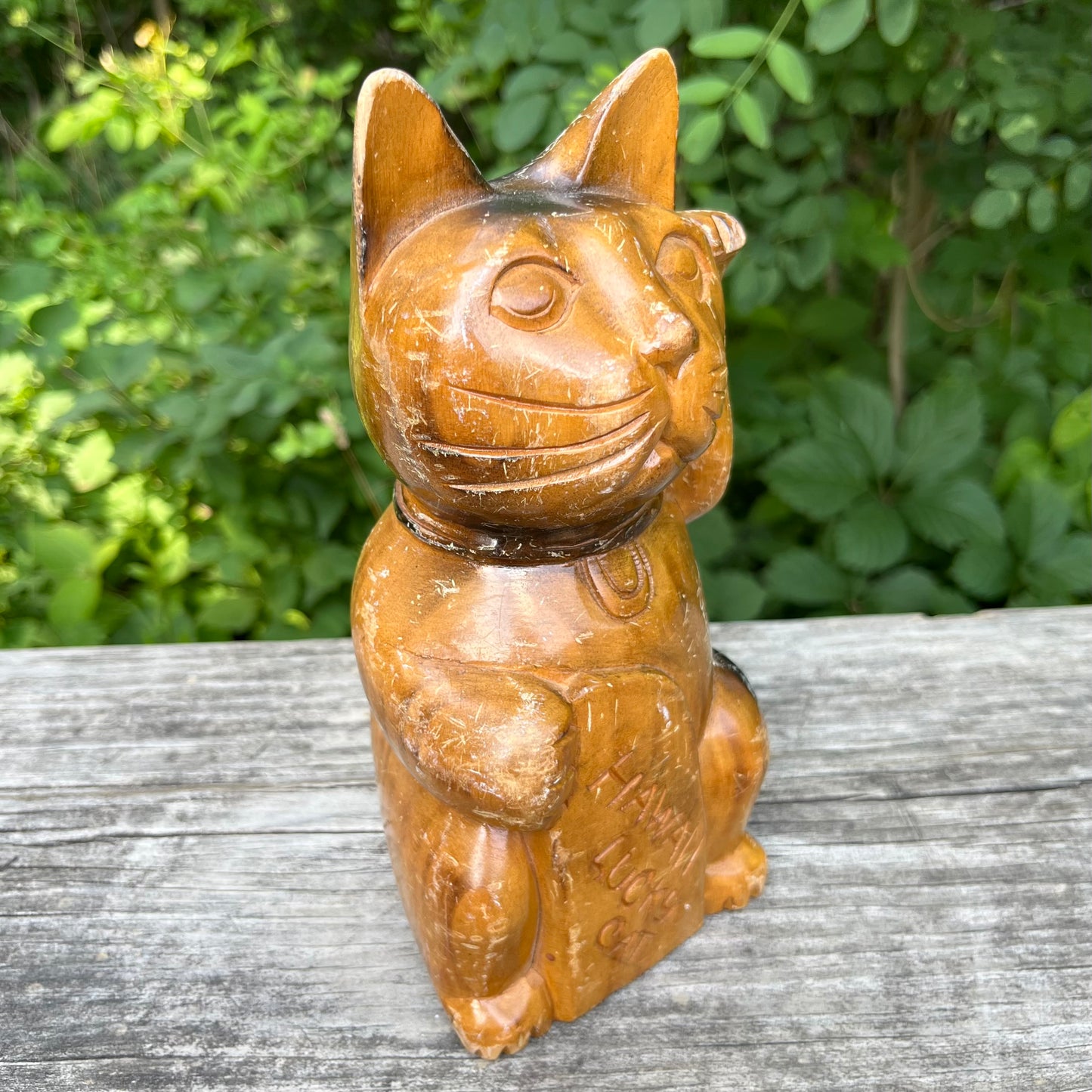 Vintage hand carved Hawaiian lucky cat.