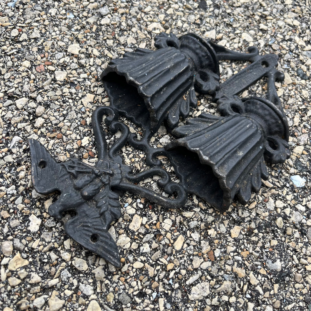 Vintage cast iron eagle matchstick holder.