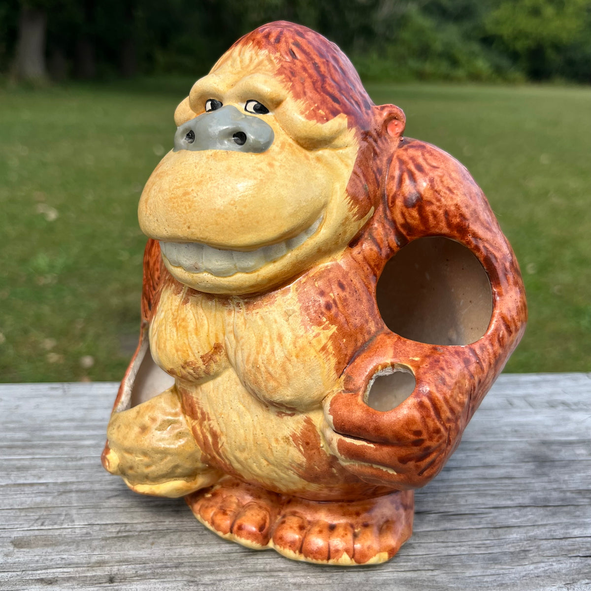 Vintage ceramic monkey utencil holder.