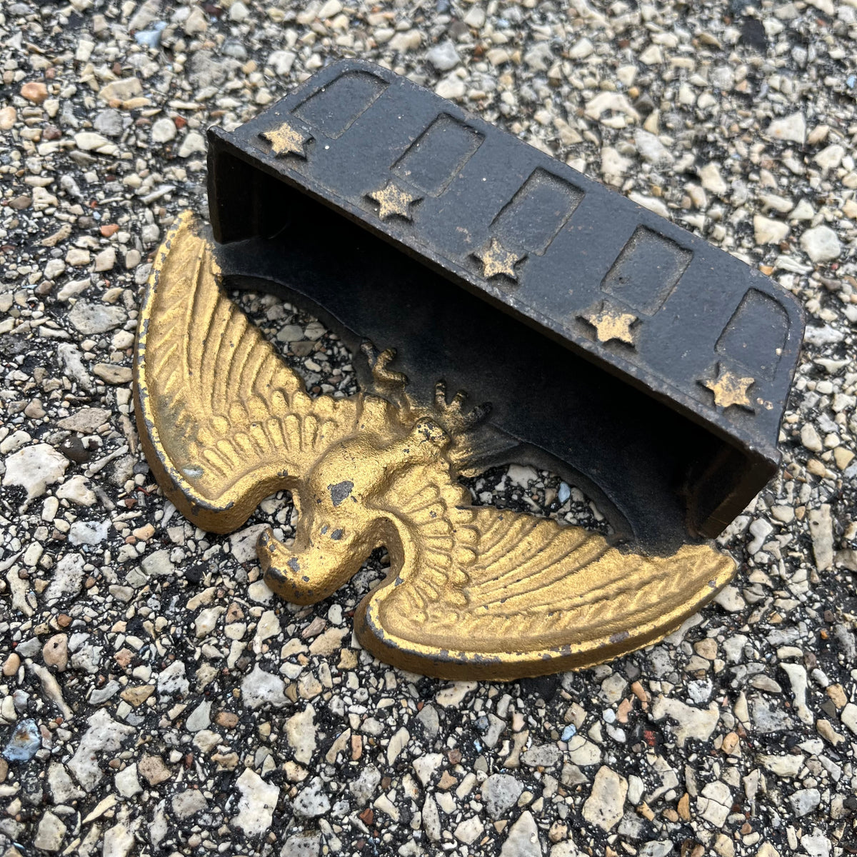 Vintage cast iron eagle matchstick holder.