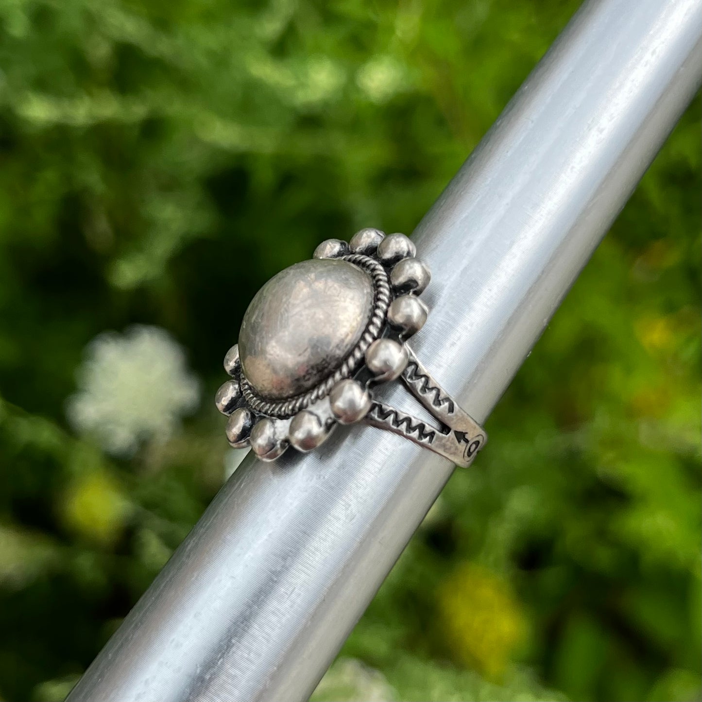 Vintage Sterling silver cluster ring. Size 5.