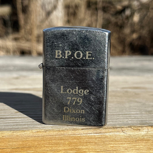 Vintage Lodge 779 flip lighter.