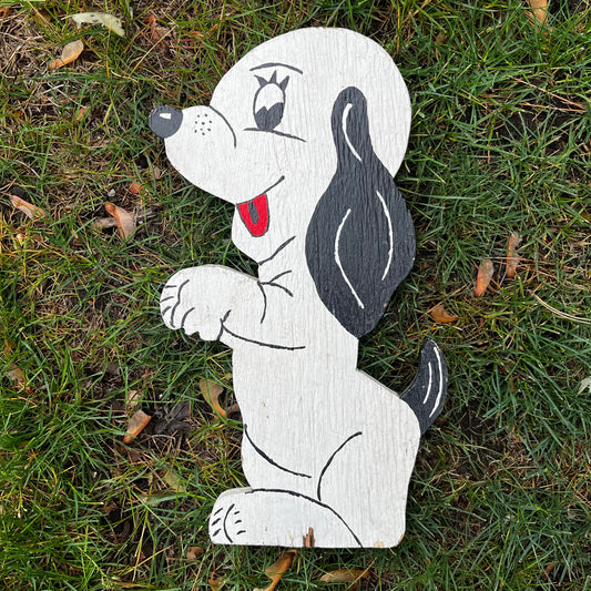 Vintage pup windmill holder.