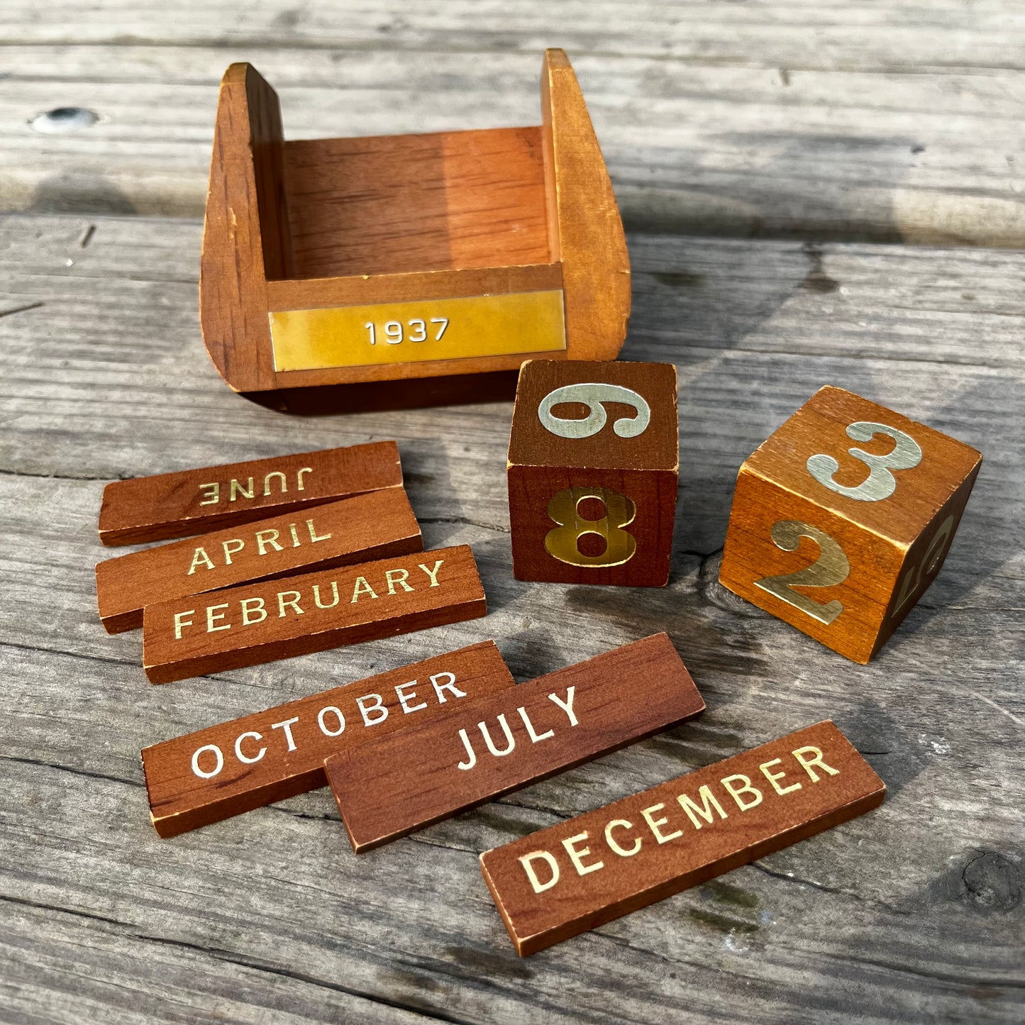 1950s Wood block calendar.