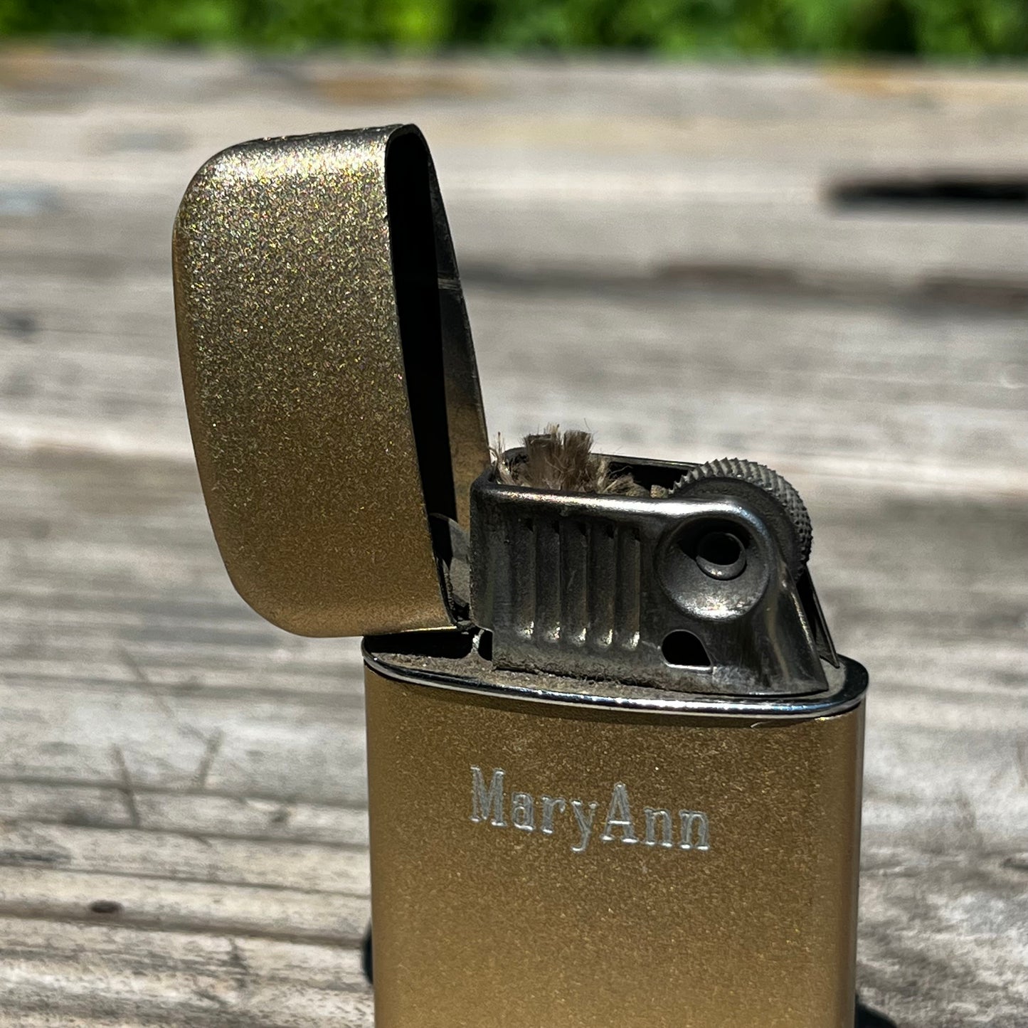 Vintage MaryAnnRonson flip lighter.