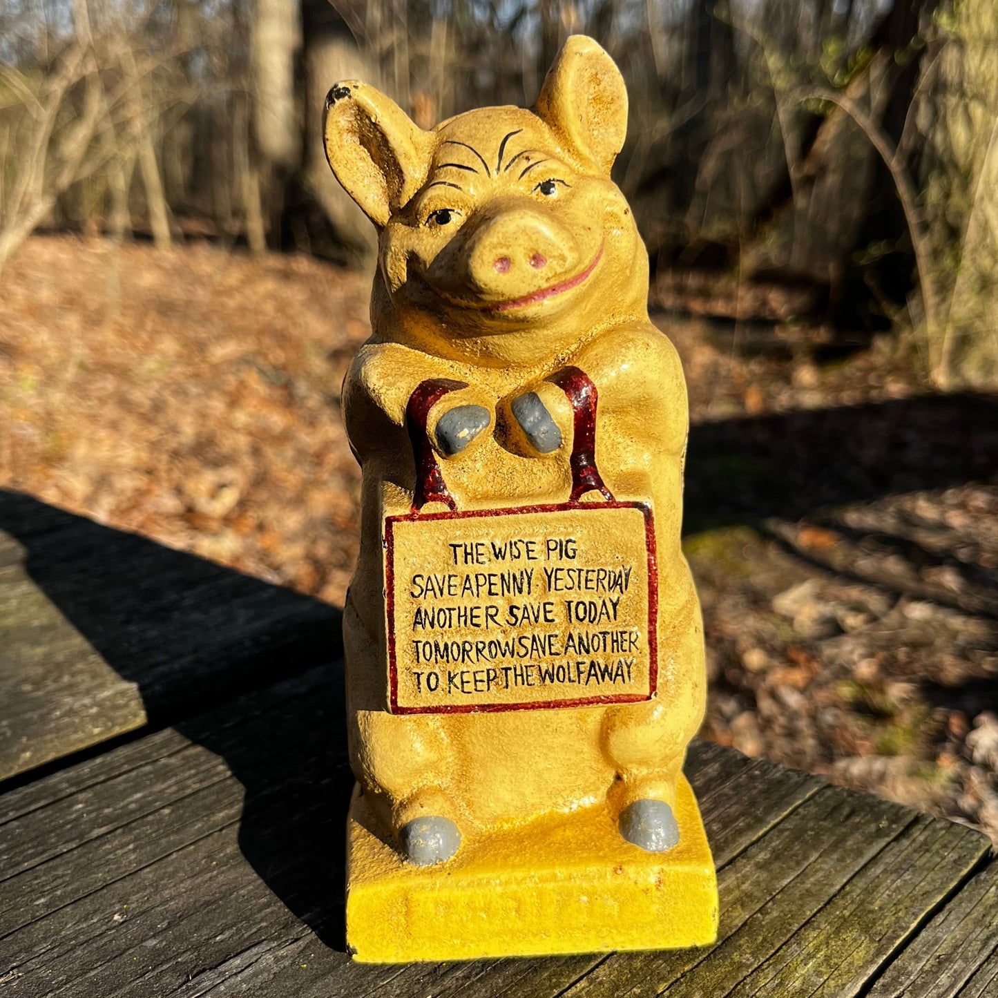 Vintage cast iron piggy bank.
