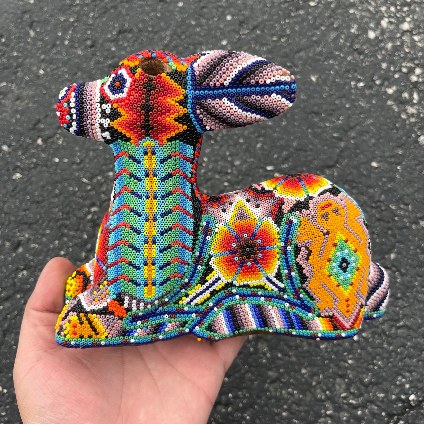 Vintage hand crafted Huichol deer. (Missing antlers)