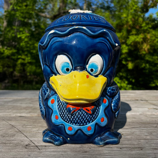 1950s Ceramic bluebird cookie jar.