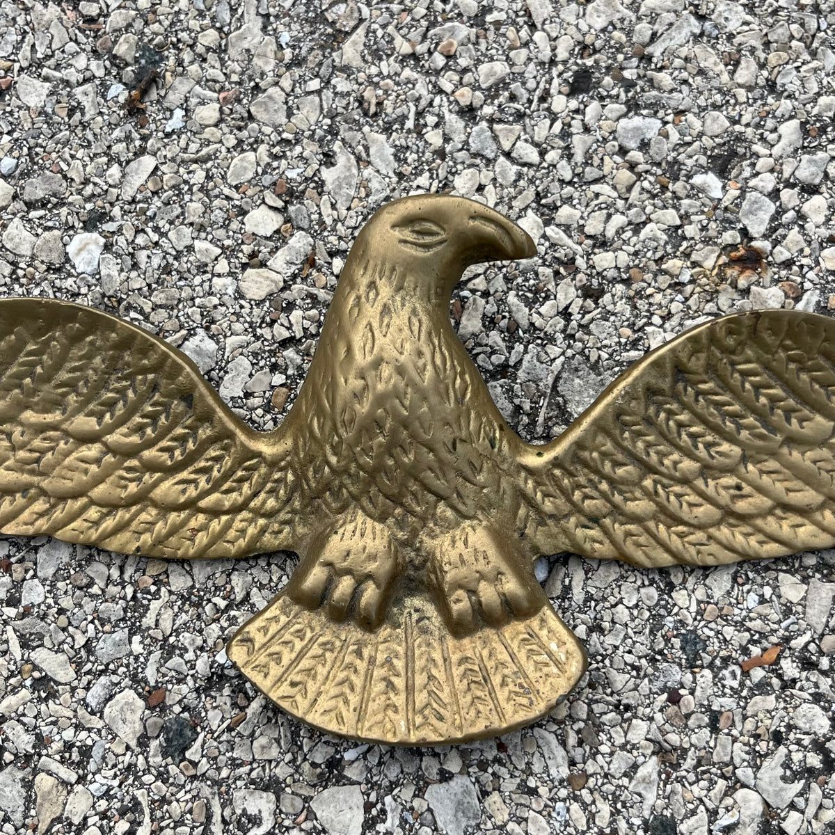 Vintage brass eagle wall hanger.
